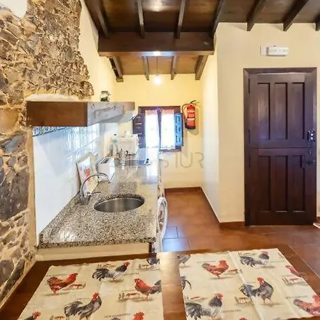 別荘 La Casona Del Cura I By Silastur *